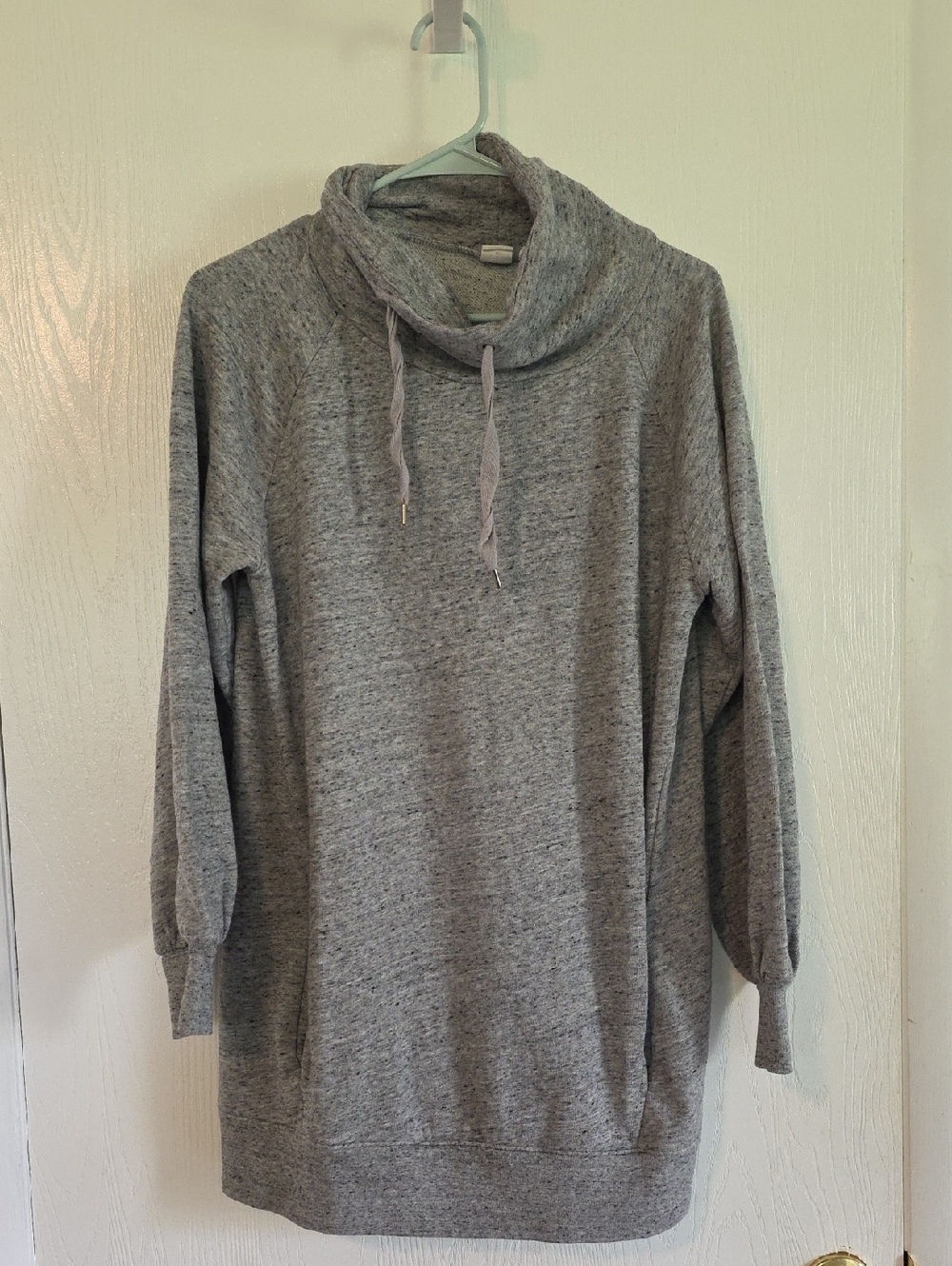 GAP Maternity Heather Gray Turtleneck Drawstring Sweater